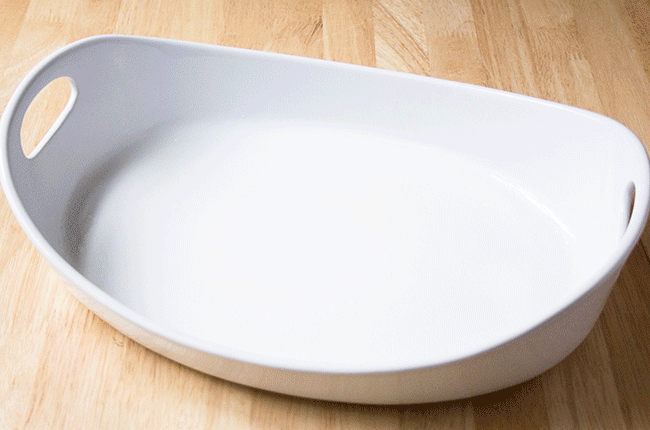 Gif of setting up the chicken cordon bleu casserole