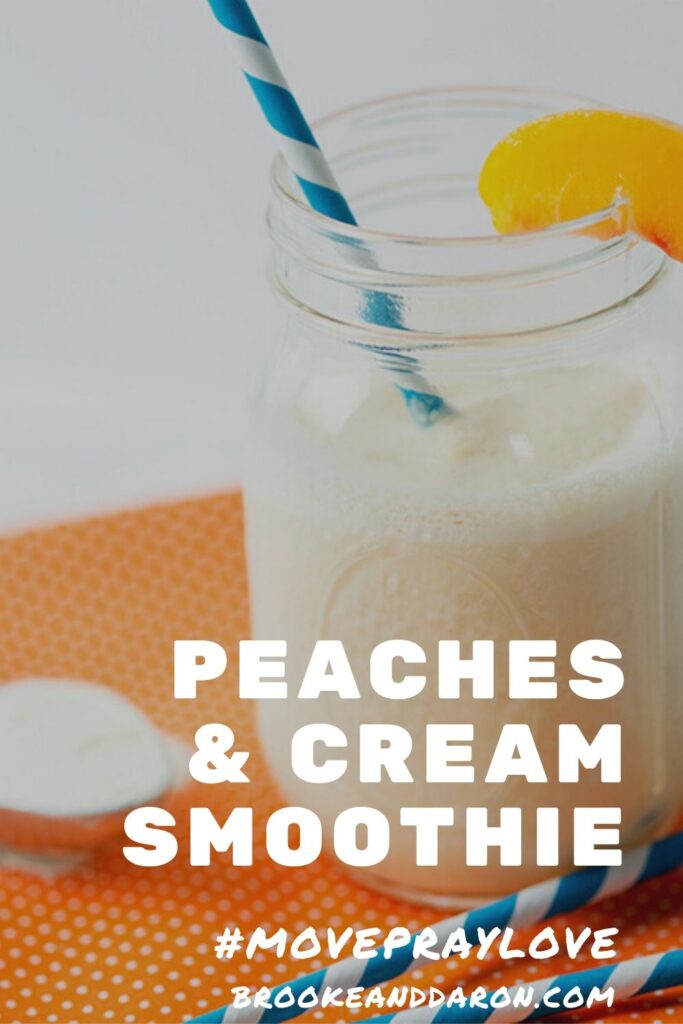 Peach smoothie in mason jar