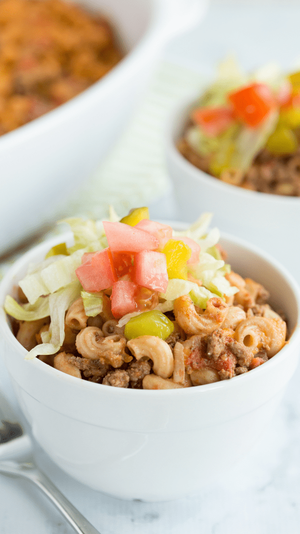 Healthy Cheeseburger Casserole with Macaroni