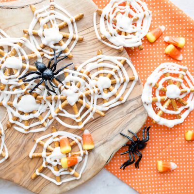 Halloween pretzels