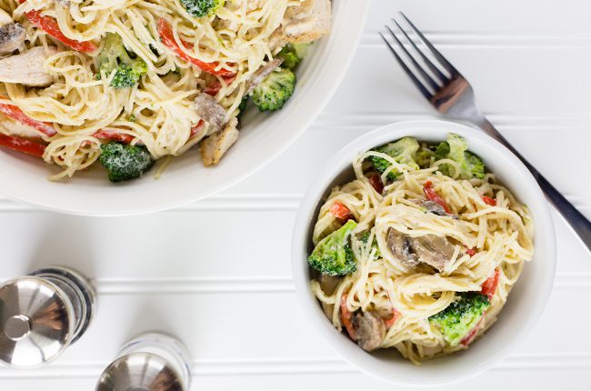 Overhead picture of pasta primavera with chicken