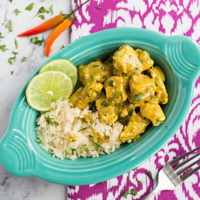 Overhead picture of thai chicken curry with rice