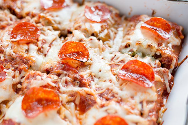 Baked pizza lasagna roll ups