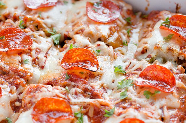 Baked pizza lasagna roll ups