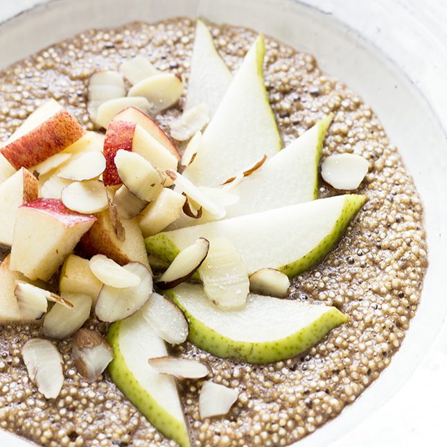 Pear and Apple Quinoa Breakfast Bowl
