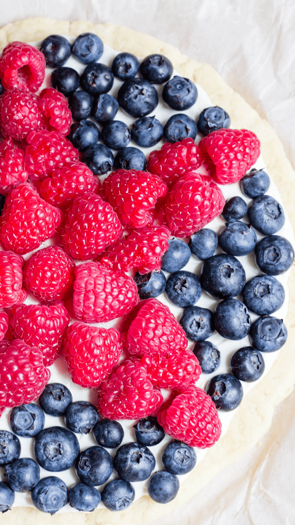 American Starfruit Cookie Pizza