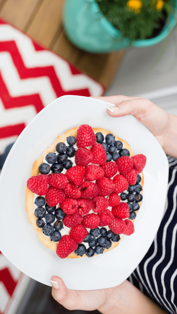 American Star Fruit Pizza
