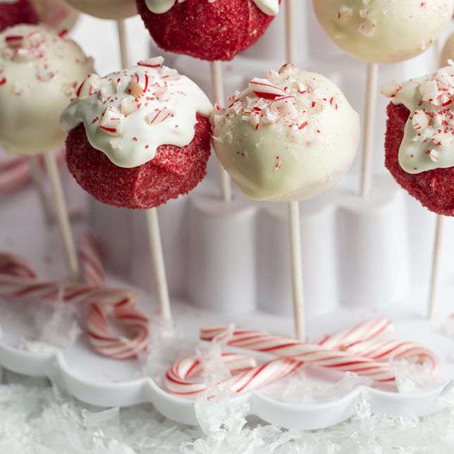 Candy Cane Christmas Cake Pops