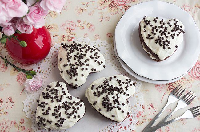 Light and Easy Cakes