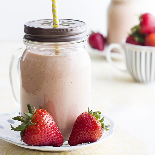 Strawberry Pineapple Breakfast Smoothie