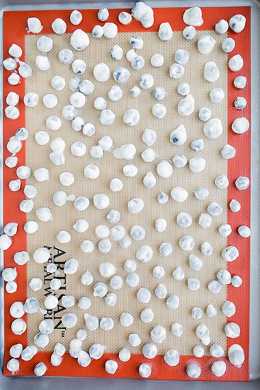 blueberry frozen yogurt bites