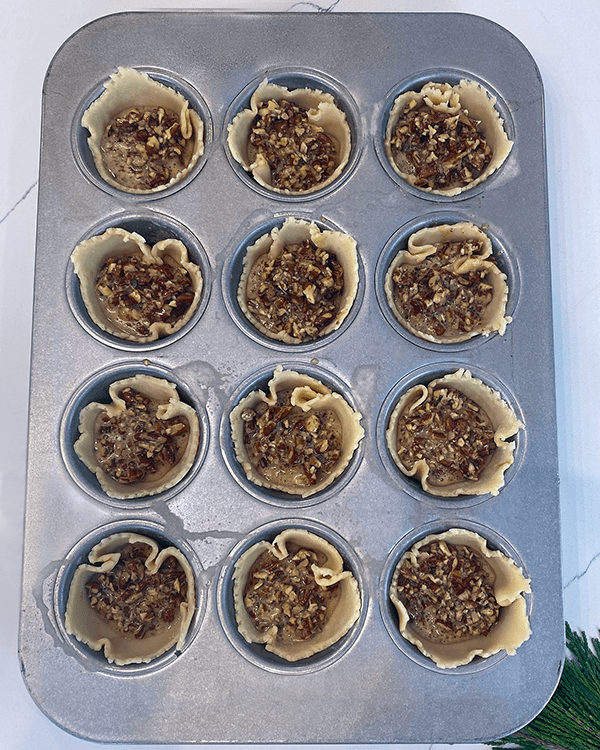 The Best Mini Pecan Pies Filled