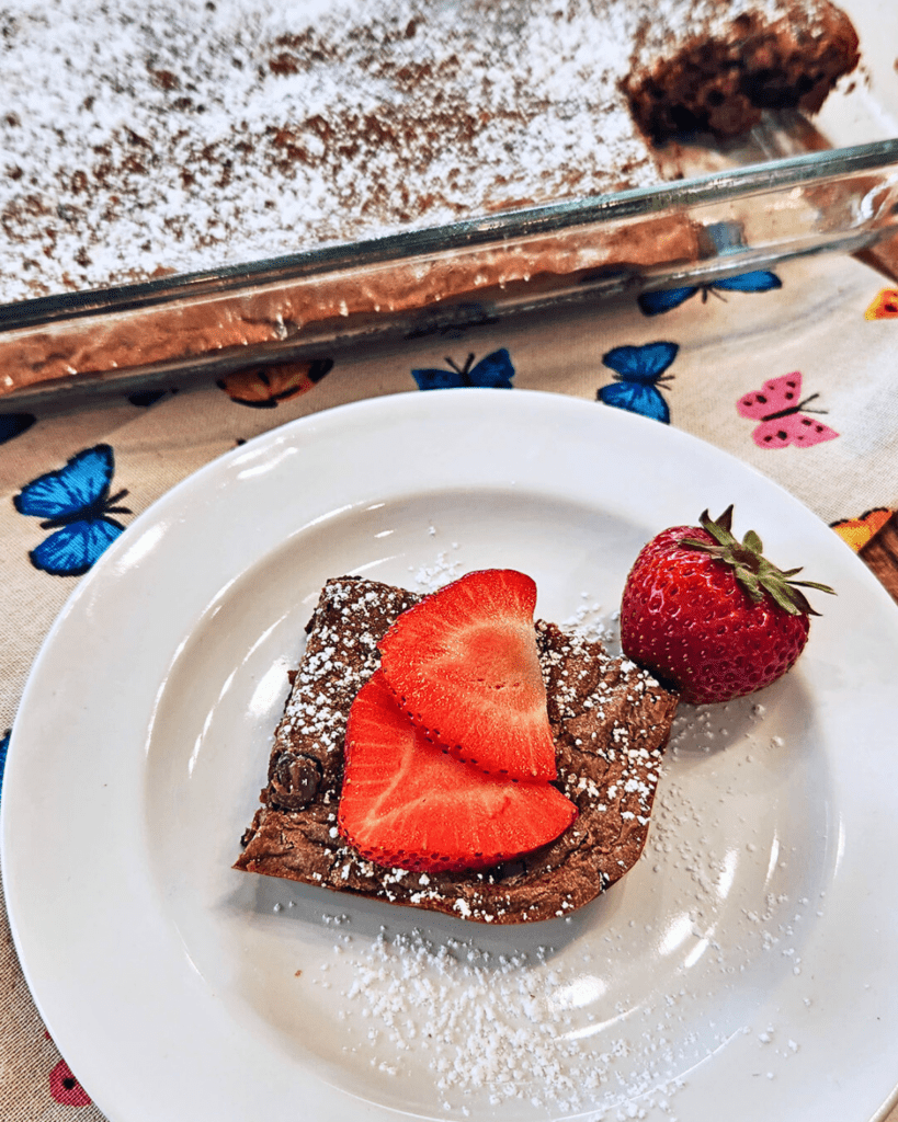 Ooey Gooey Nutella Chocolate Chip Bars