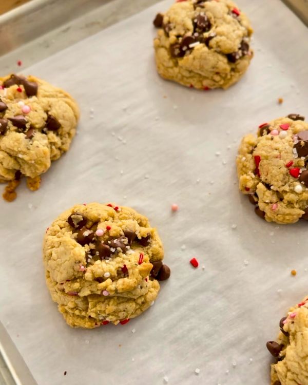 chocolate chip cookies