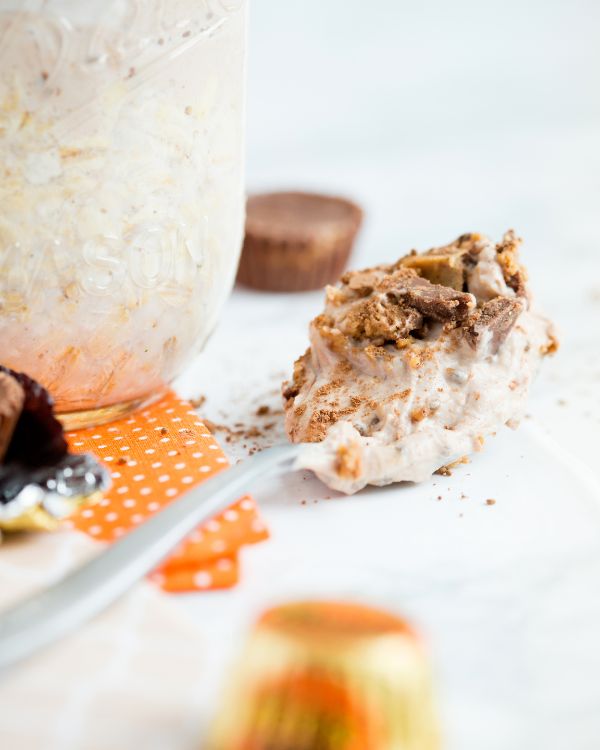 reese's overnight oats